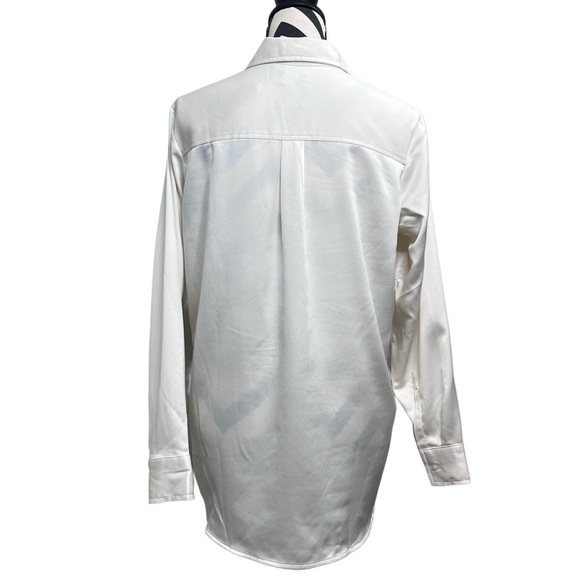 GAP Minimalist Cream Sz S Button Down front Satin Boyfriend Shirt - Picture 4 of 12